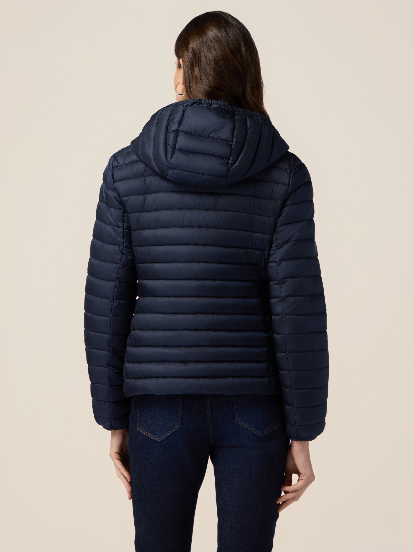 Lightweight down jacket with detachable hood image number 1