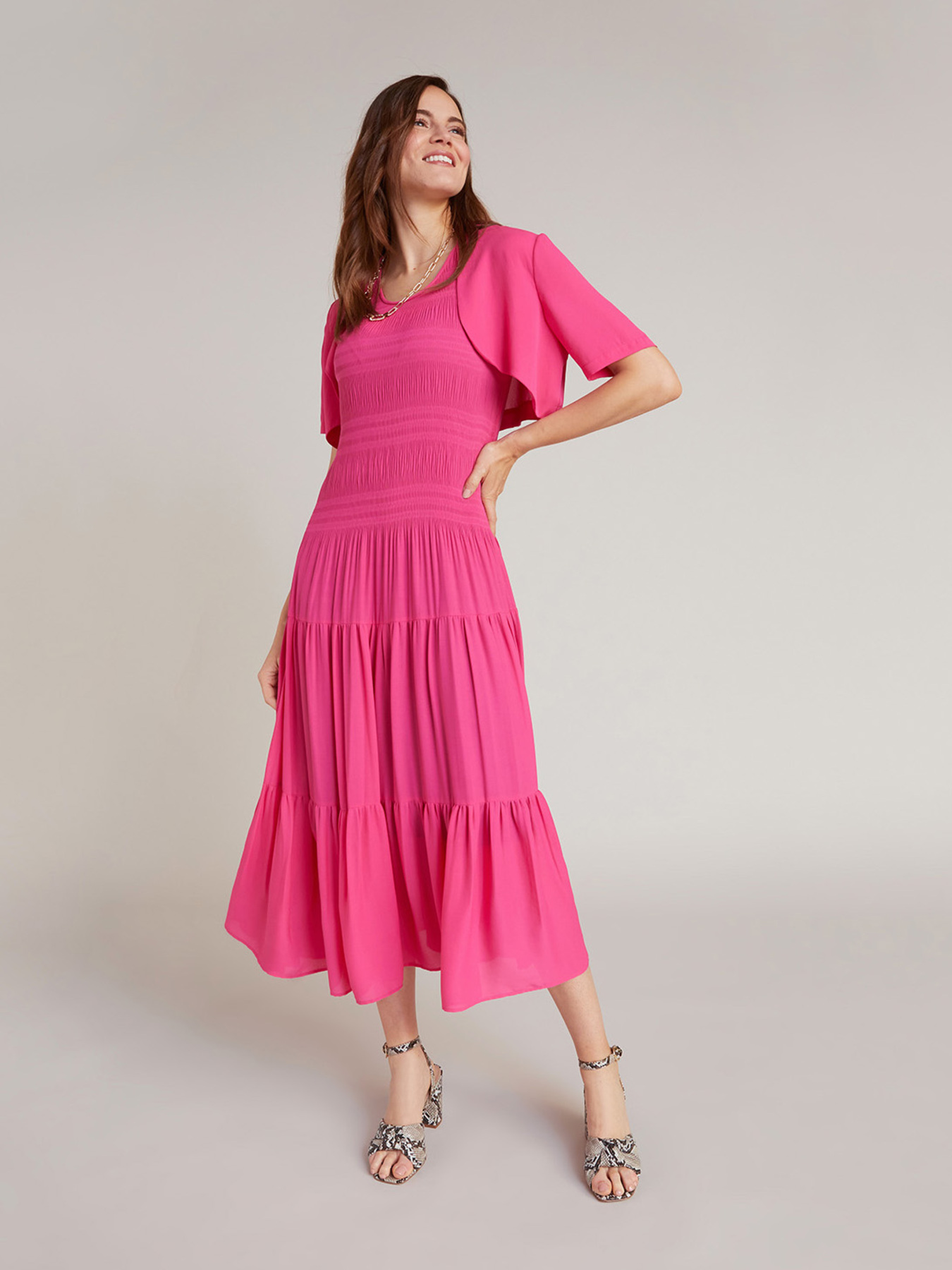 Vestito lungo pliss&eacute; senza maniche image number 2