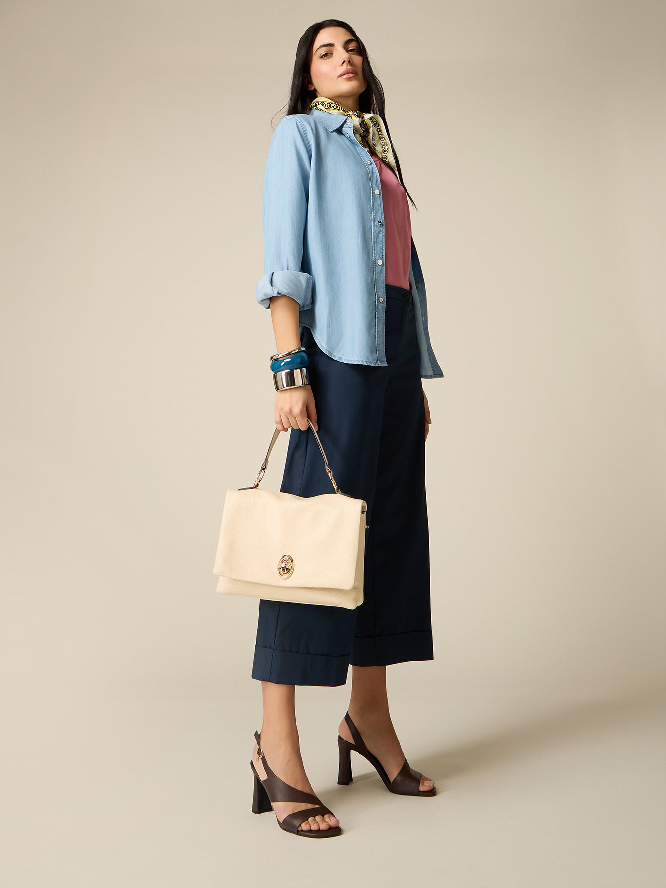 Cotton blend cropped trousers image number 0