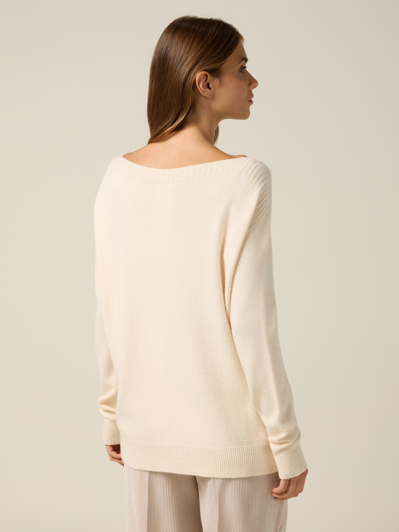 Sweater with boat neckline image number 1