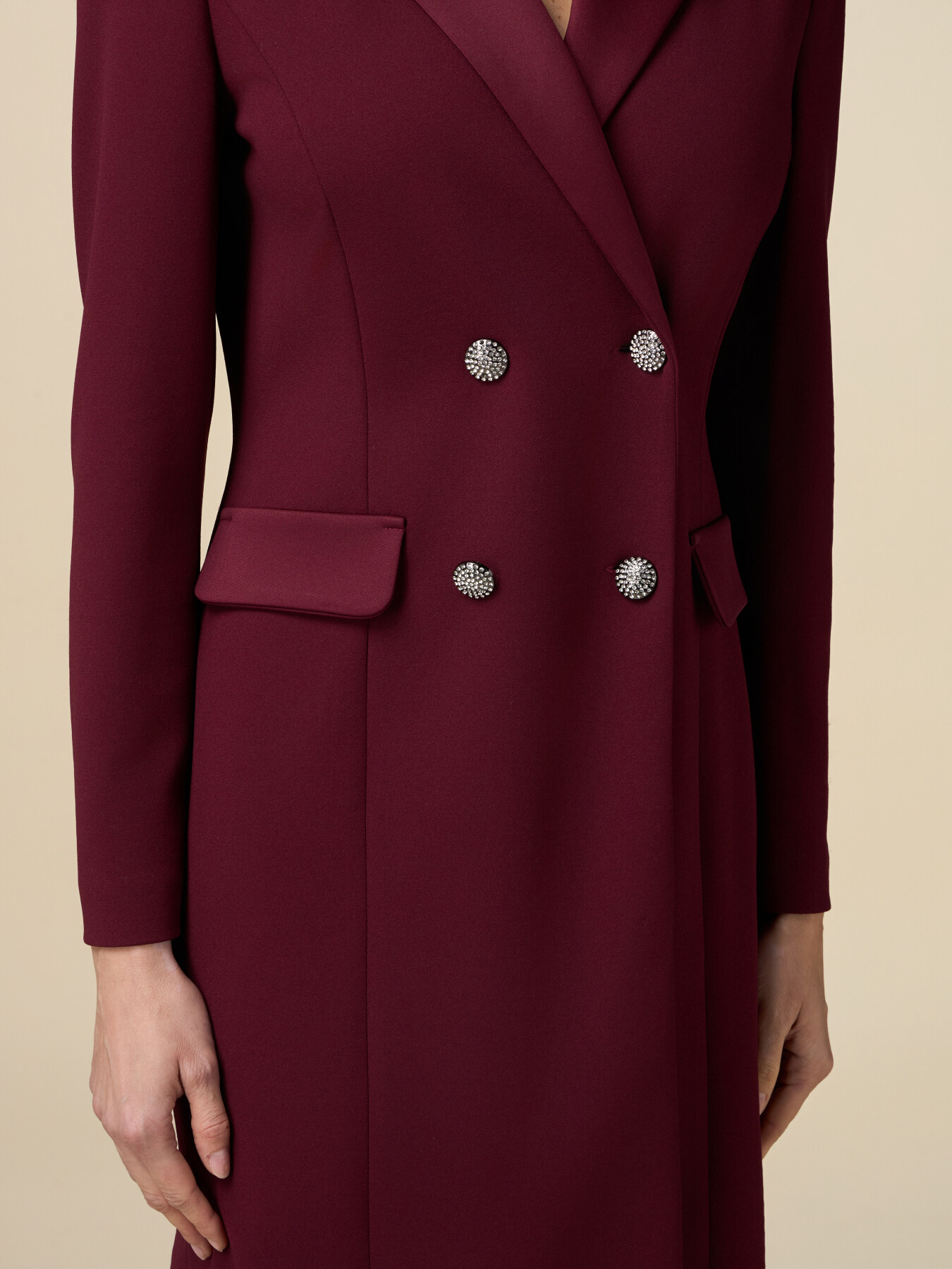 Robe manteau la două r&acirc;nduri de nasturi cu nasturi bijuterie image number 2
