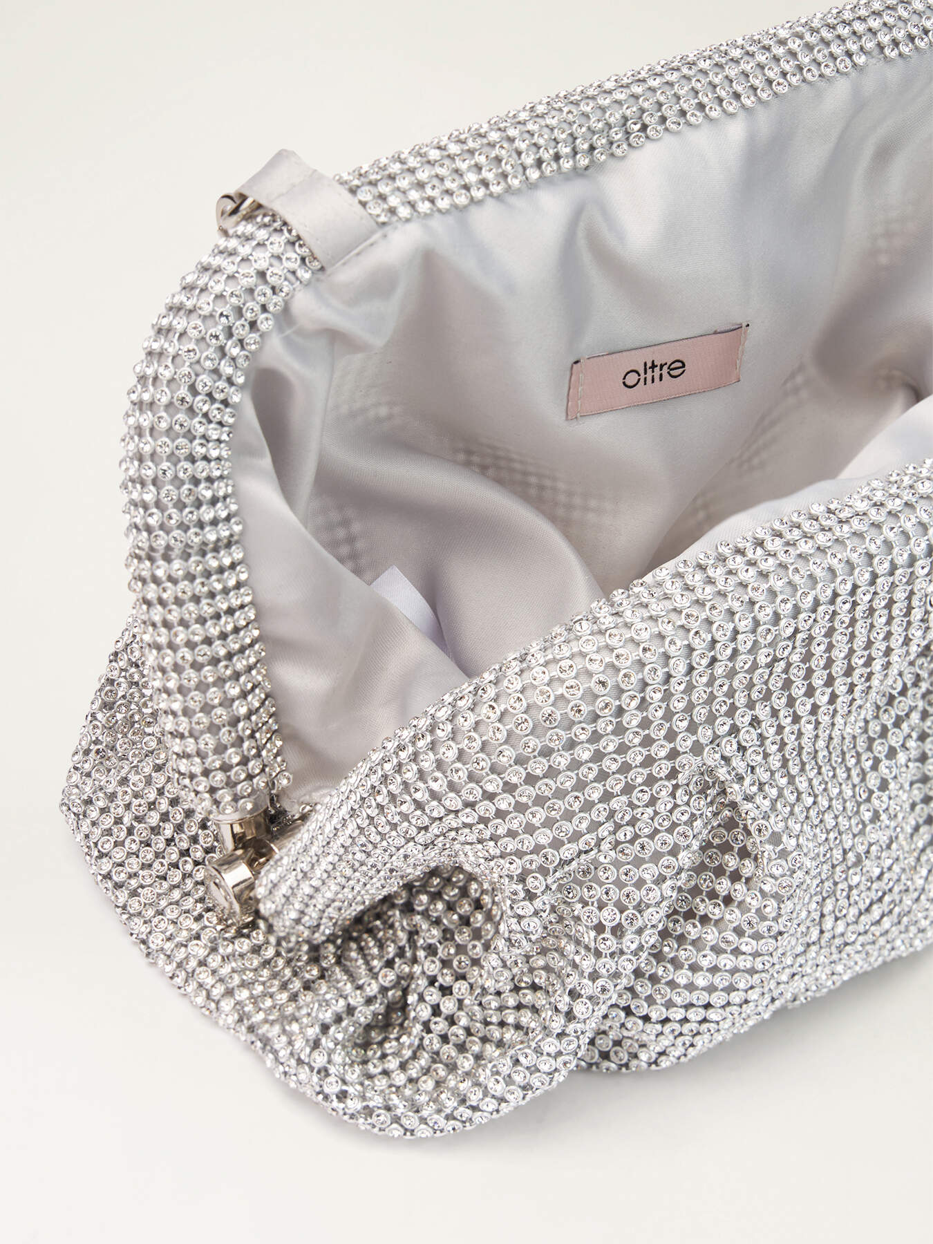 Pouch in micro cristalli image number 4