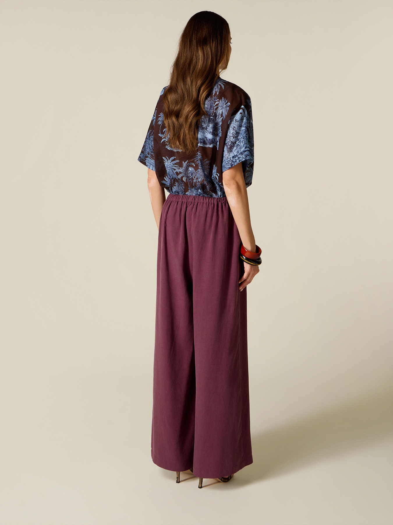 Wide-leg linen blend trousers image number 1