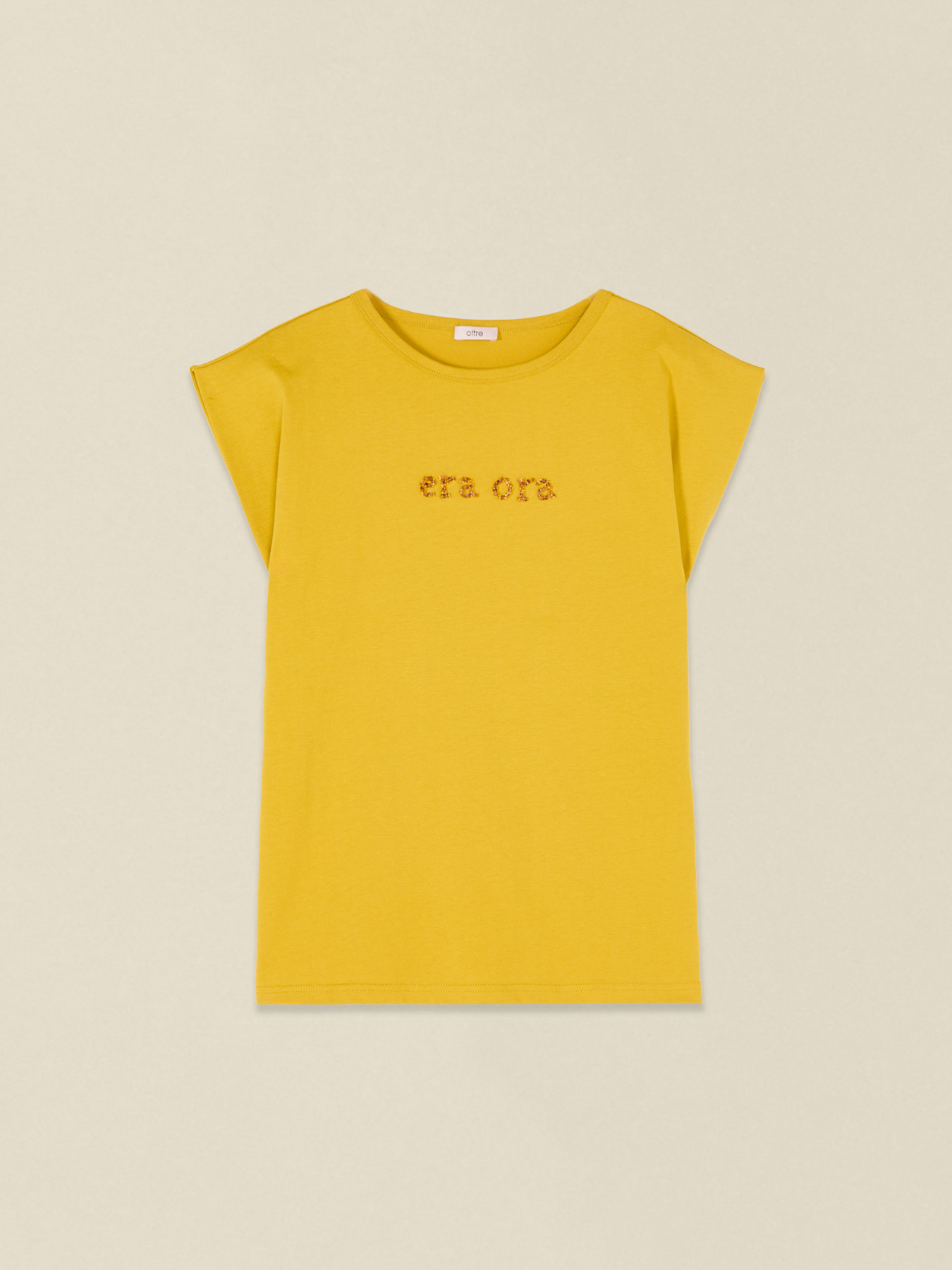 Camiseta con bordado de letras image number 3