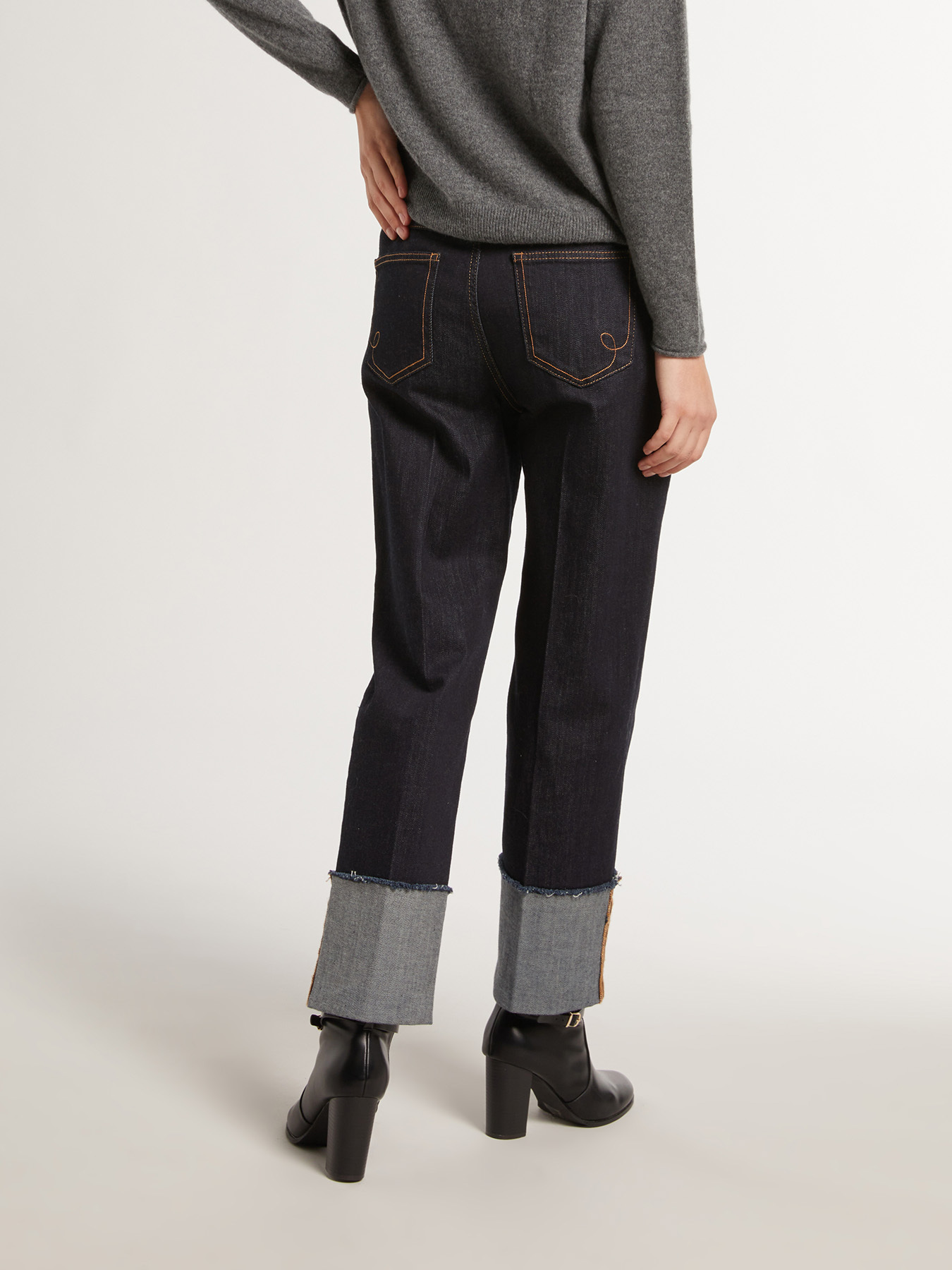 Osaka blue rinse jeans with turn-up image number 1