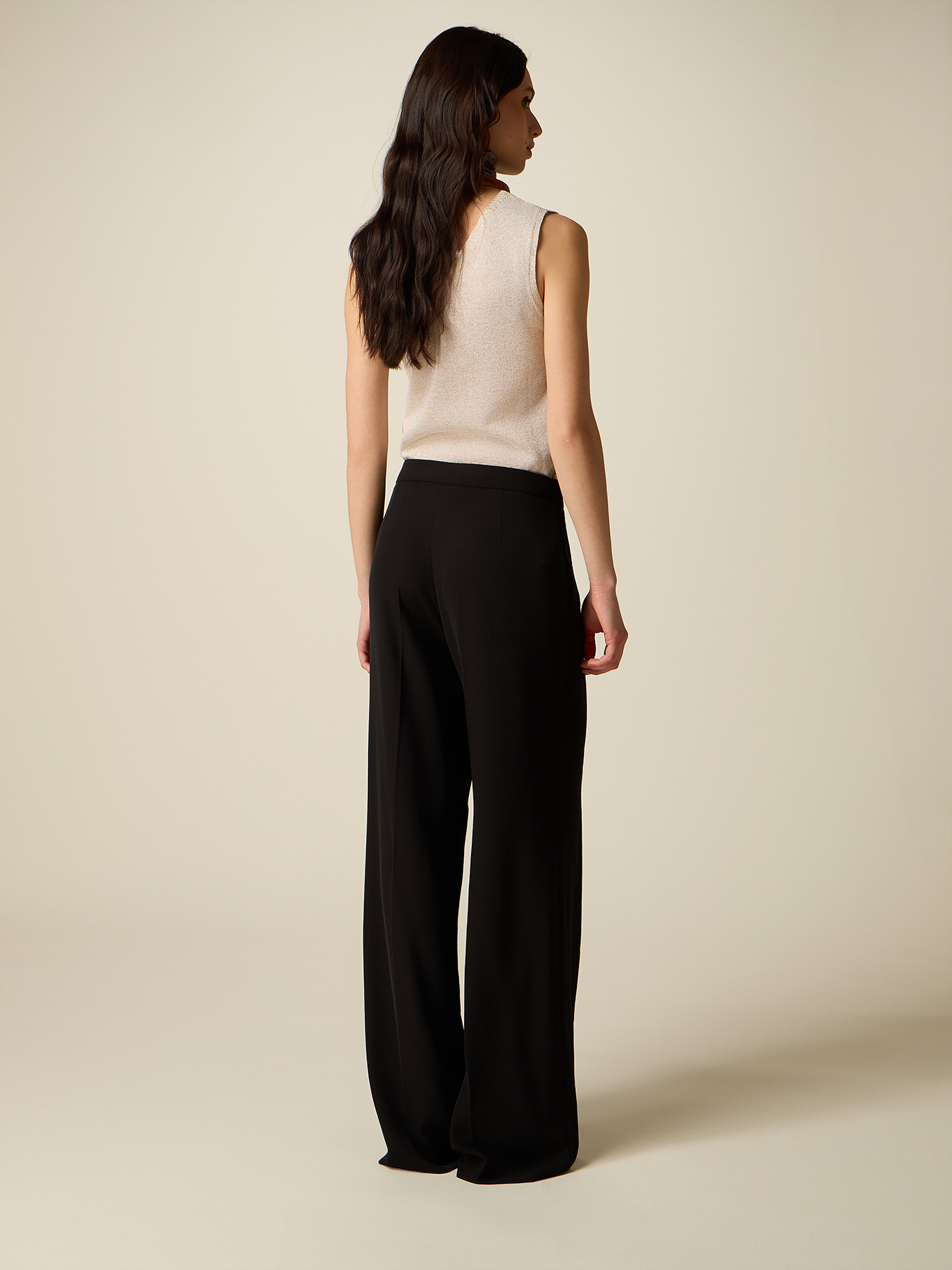 Pantalon palazzo en tissu cr&ecirc;pe image number 1