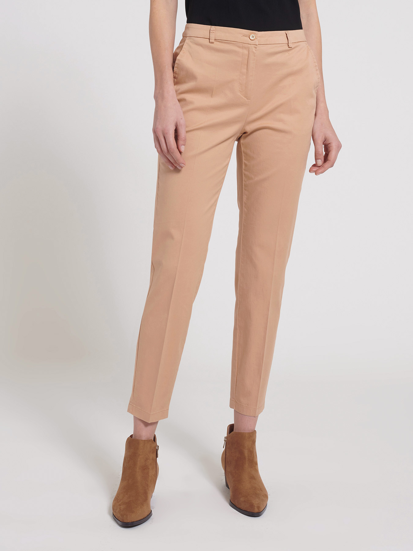 R&ouml;hrenhose aus Baumwolle image number 0