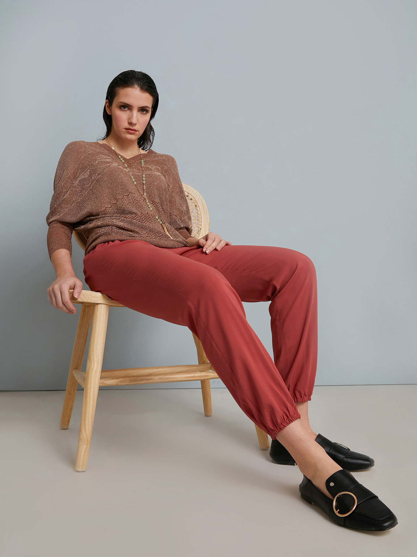 Pantalon jogger en viscose image number 1