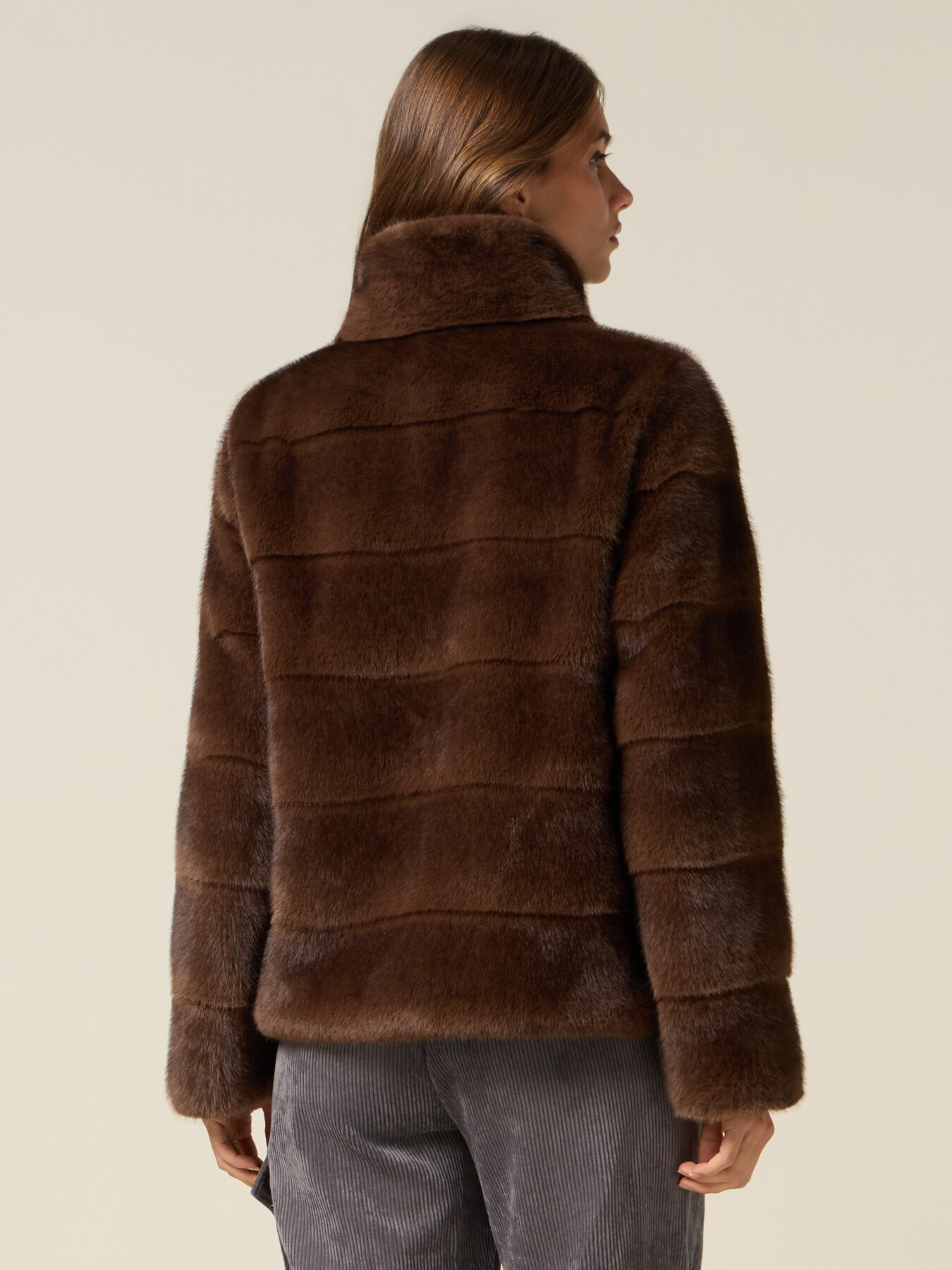 Veste courte effet peluche image number 1