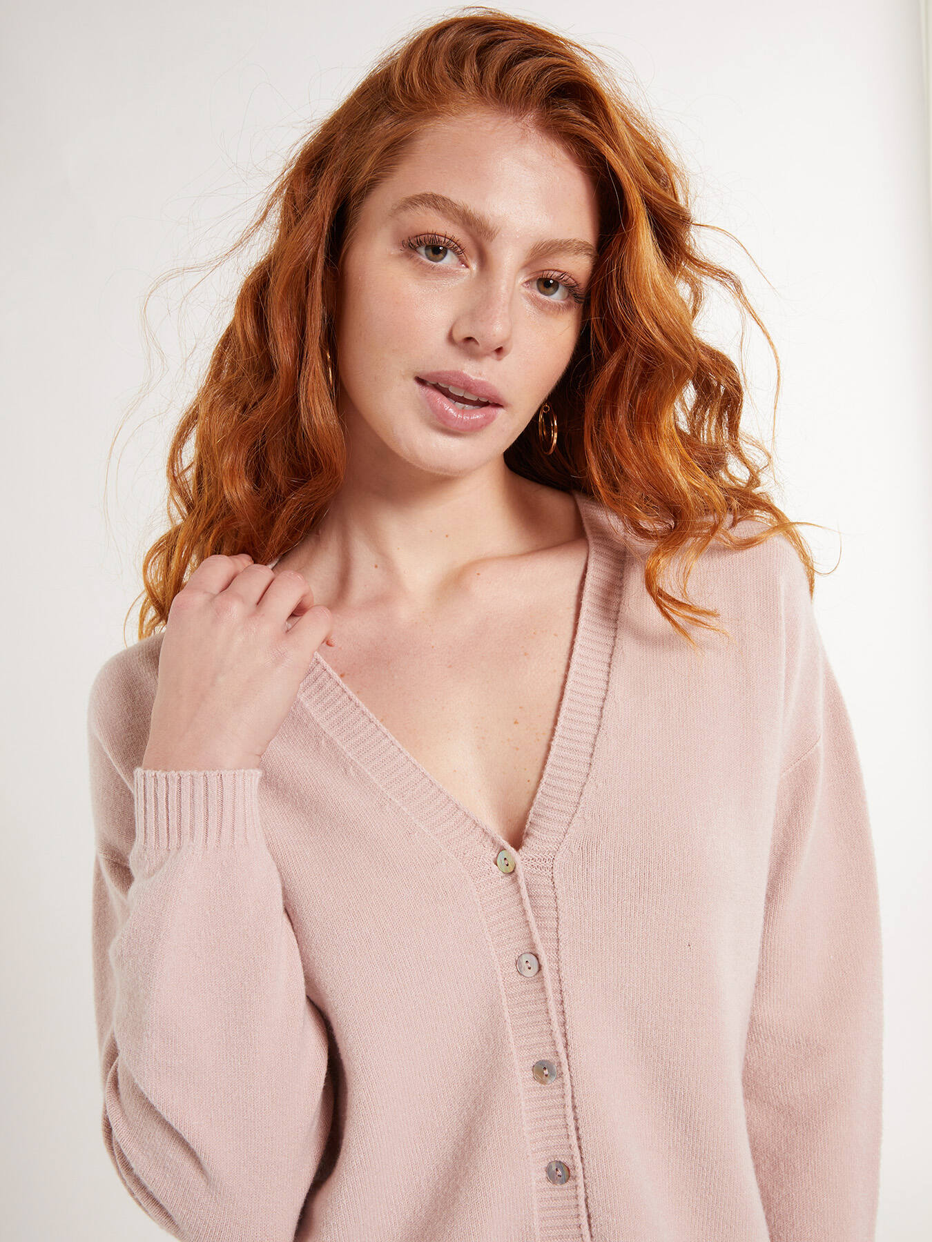Cardigan con scollo a V image number 2