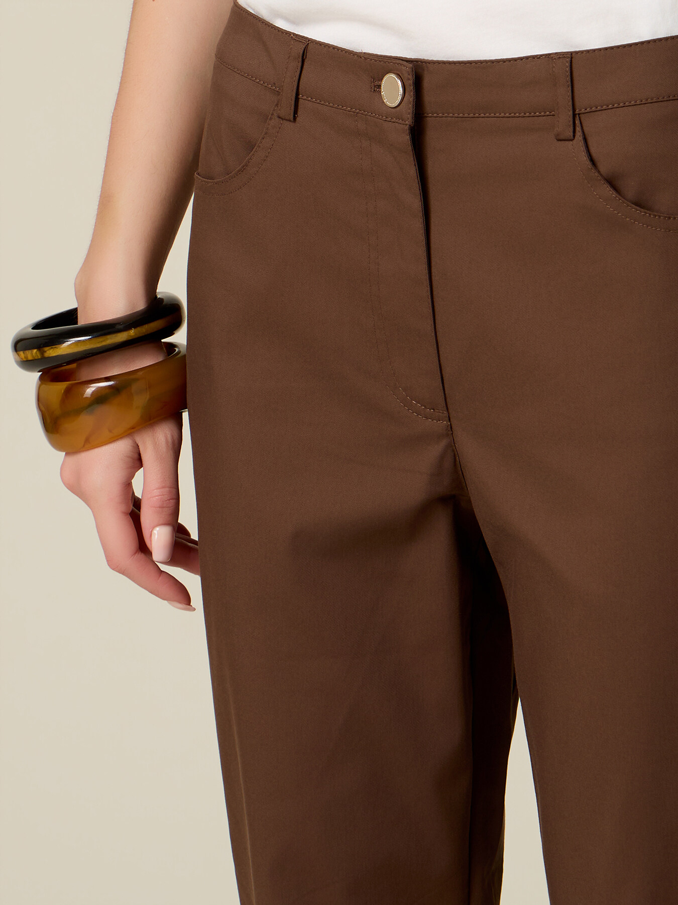 Pantalon capri en m&eacute;lange de coton image number 2