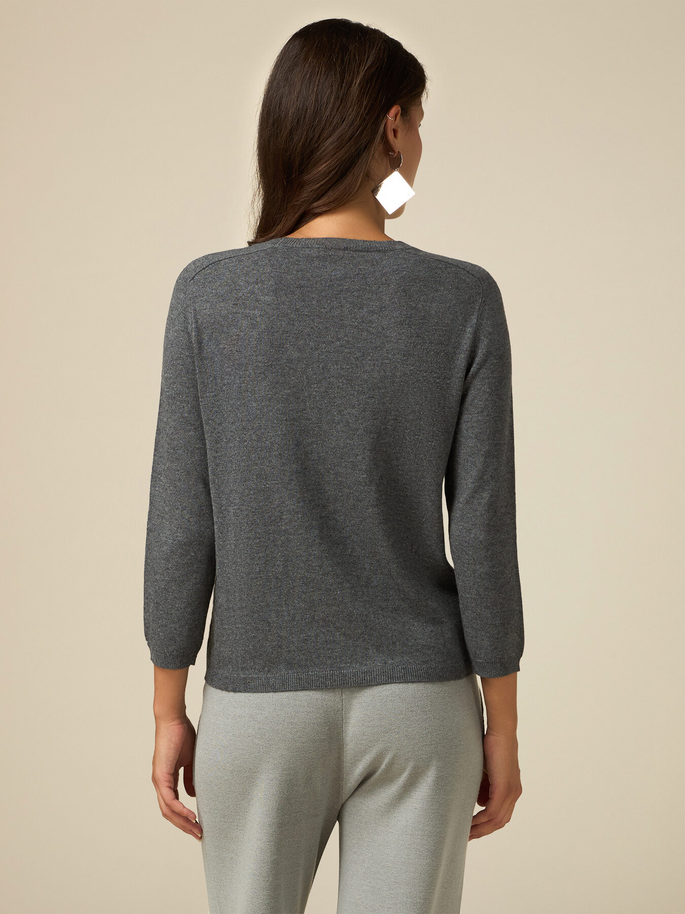 Pullover mit Schmuck-Stickerei image number 1