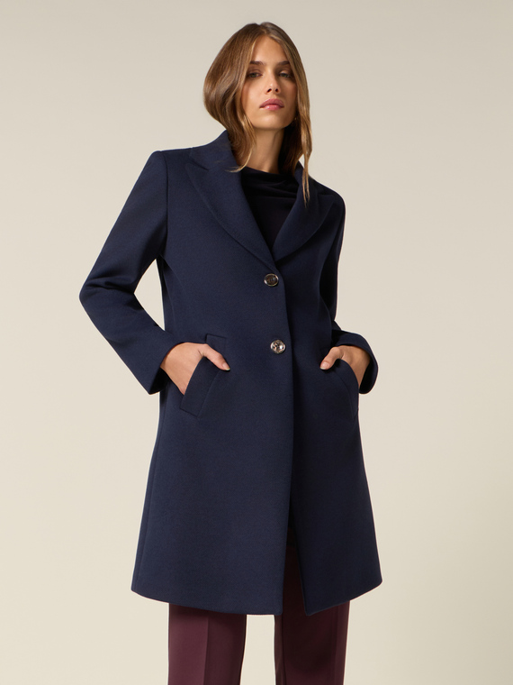 Long coat in drap