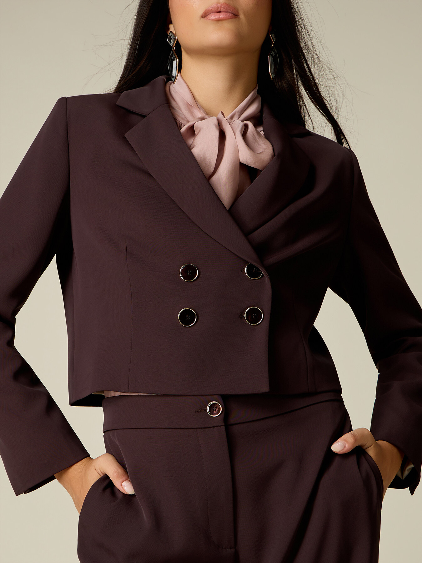 Double-breasted cropped blazer image number 2