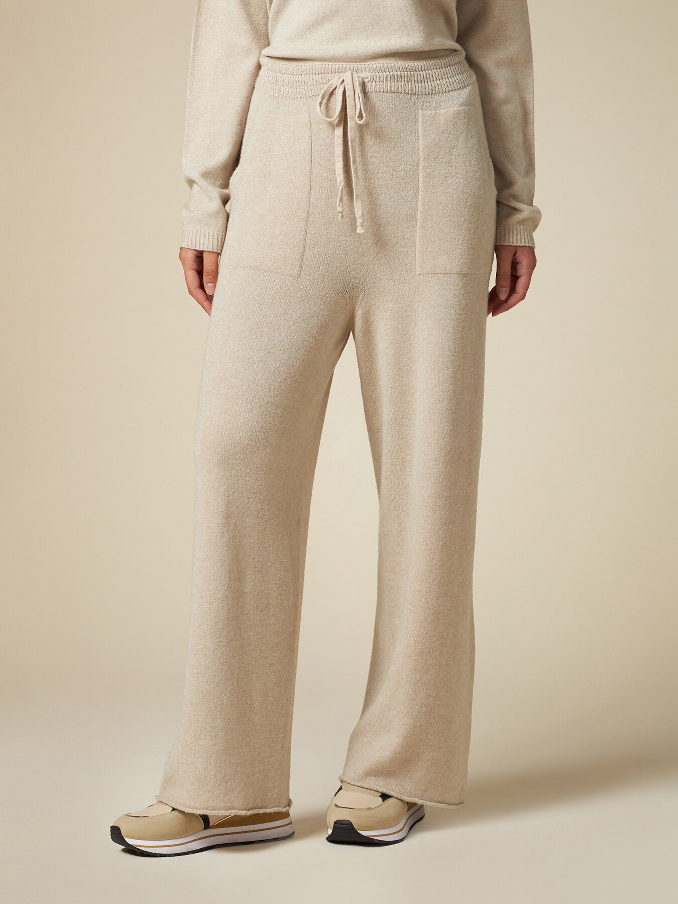 Pantaloni a palazzo in maglia image number 3