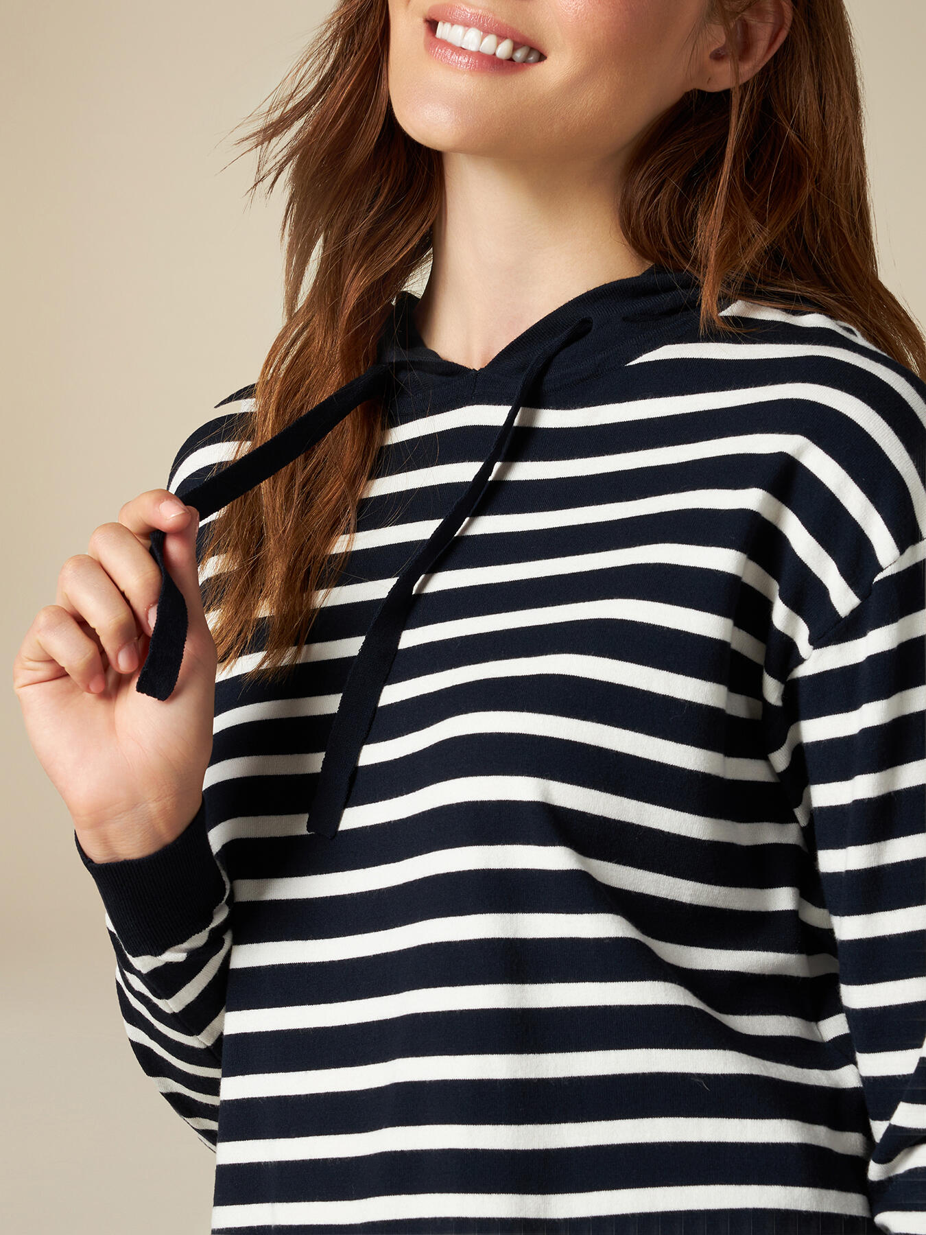 Maglia a righe con pizzo al fondo image number 2