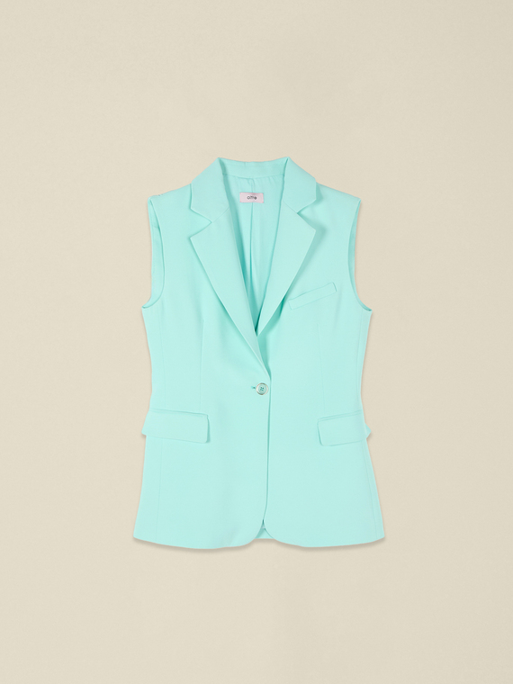 Tailored waistcoat in cr&ecirc;pe fabric