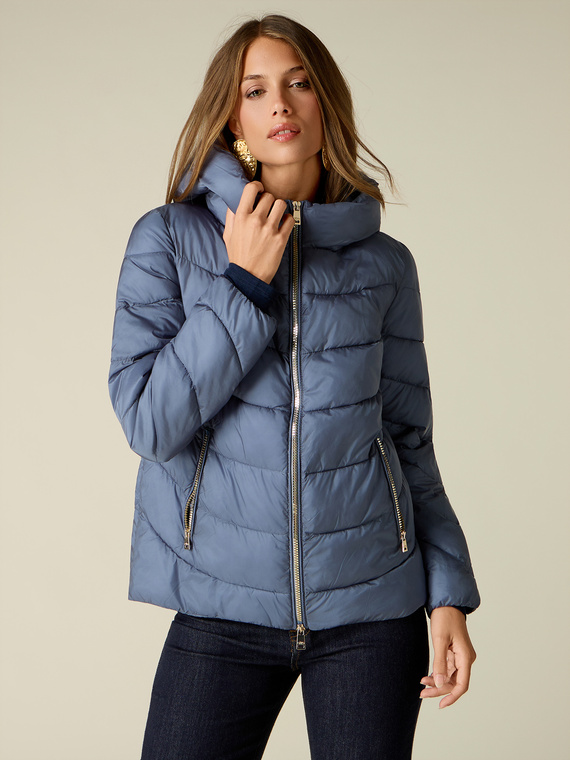 Hooded down jacket