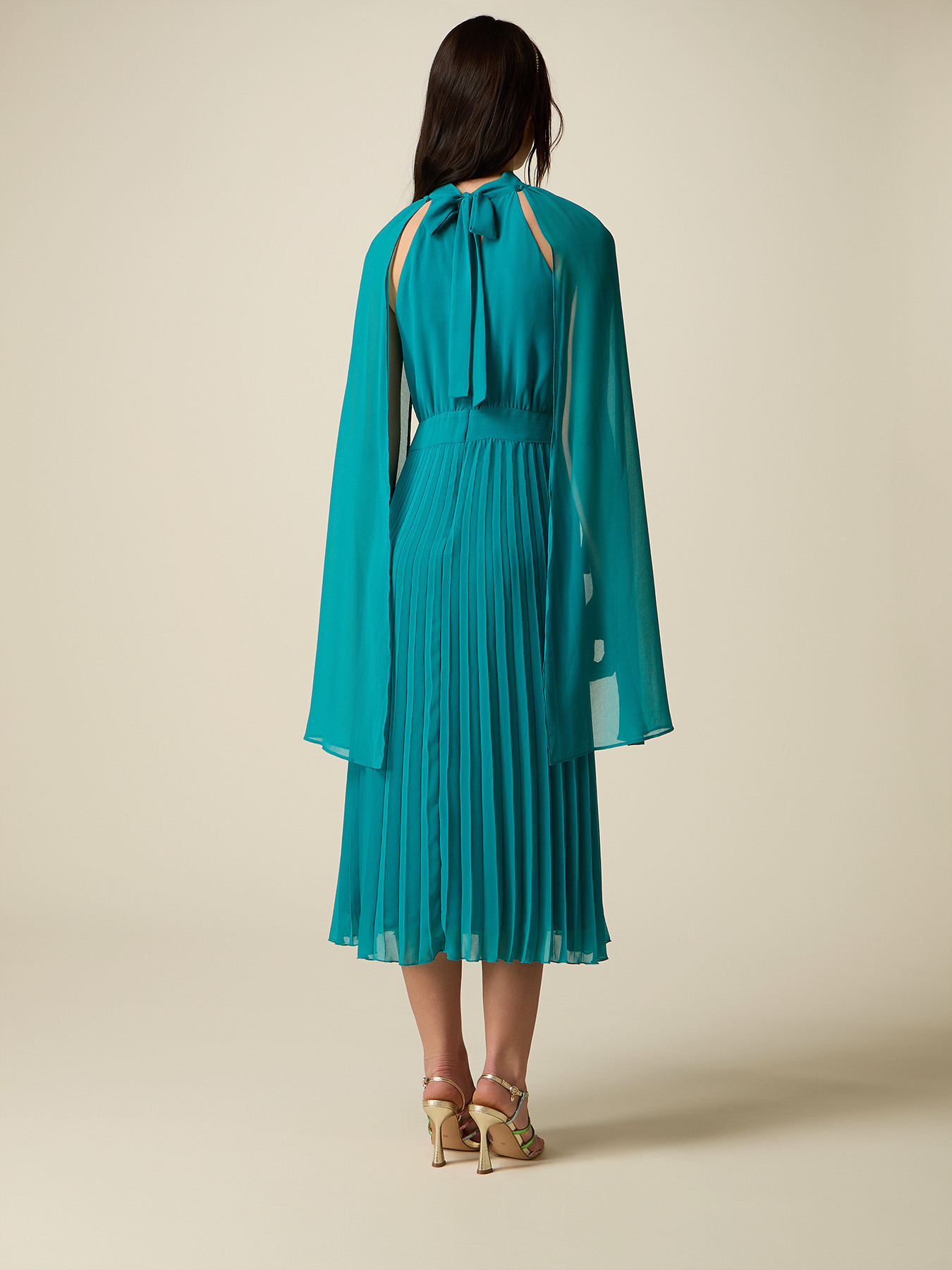 Pleated dress with jewel belt image number 1