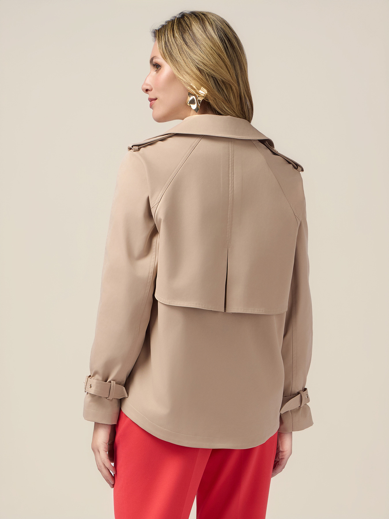 Short double-breasted trench coat image number 1