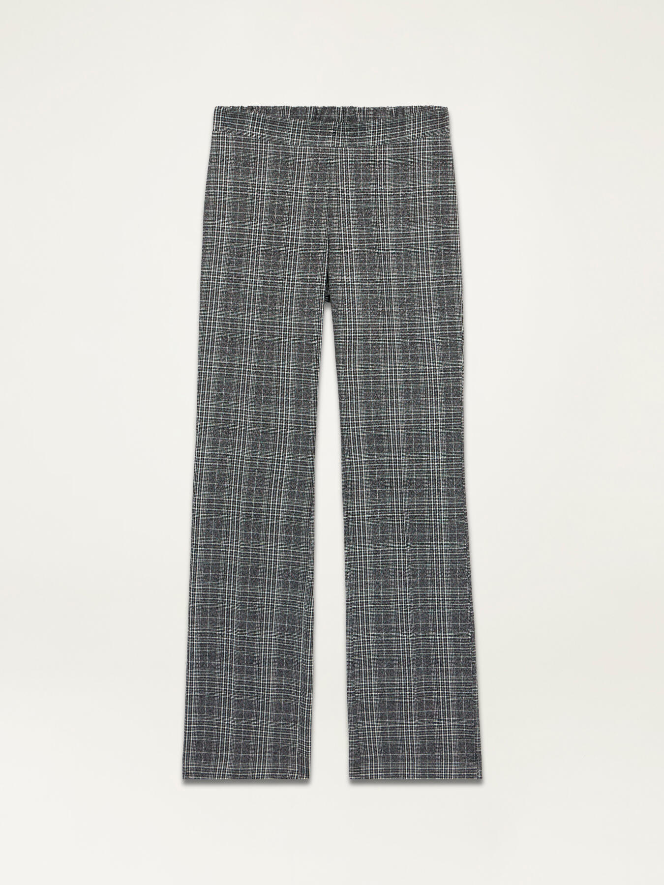 Chequered trousers image number 4