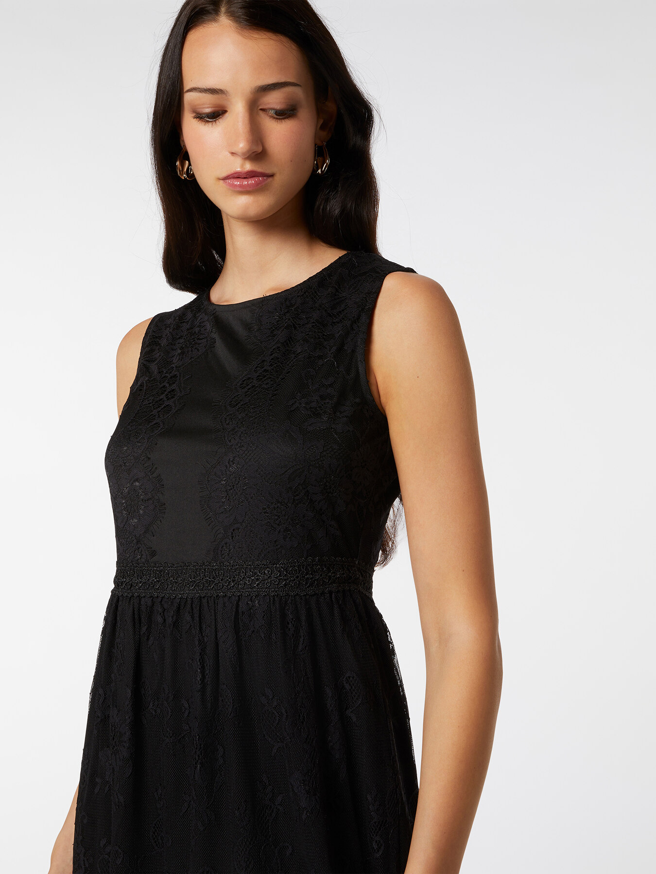 Lace midi dress image number 0