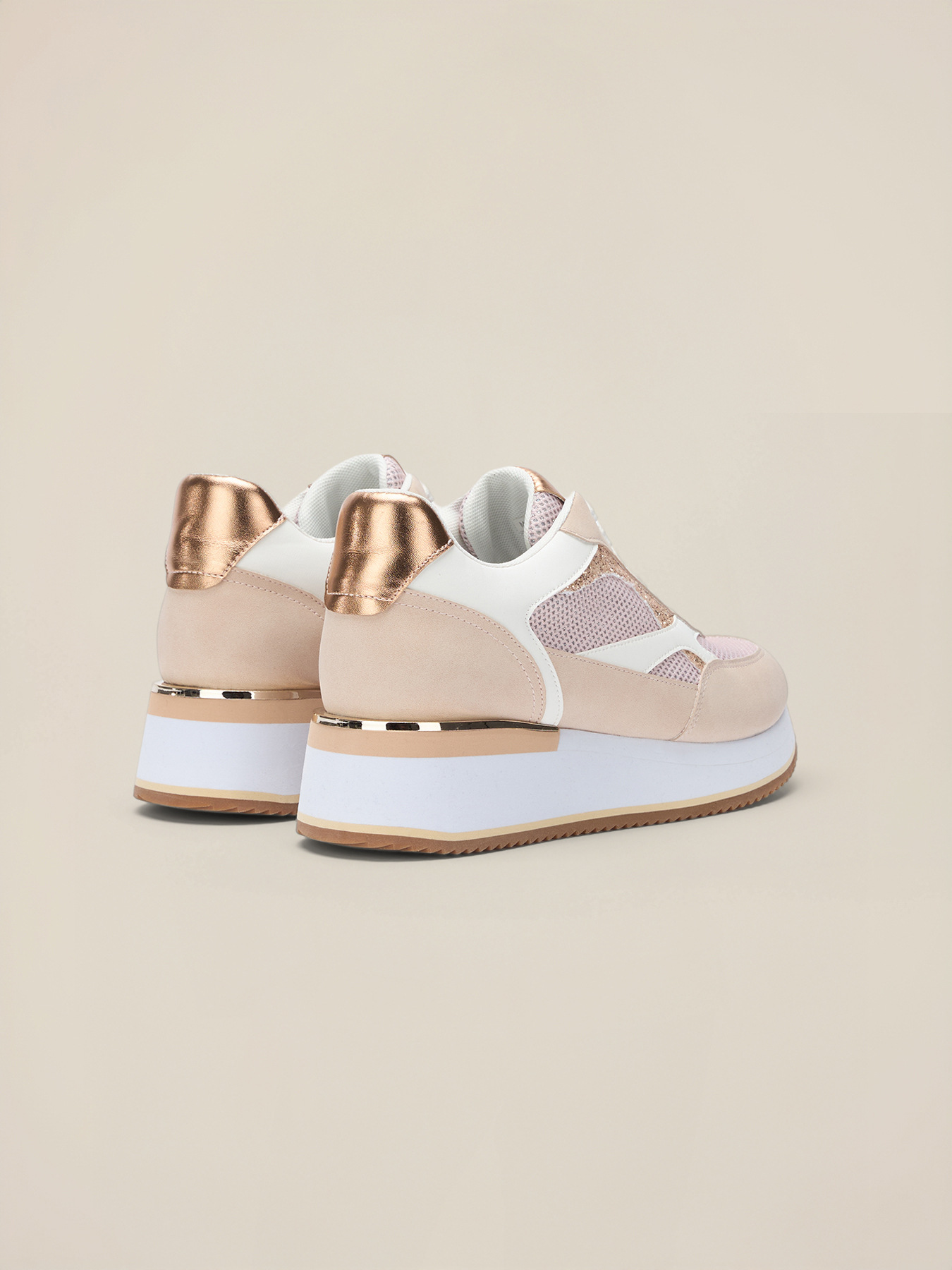 Sneakers combinate image number 2
