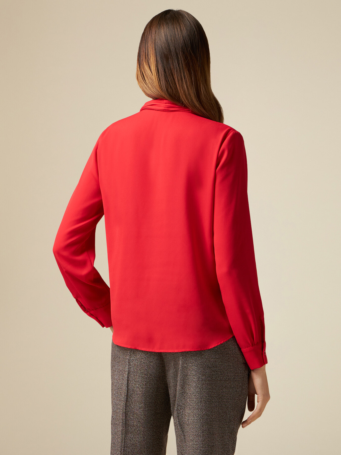 Blouse avec foulard pliss&eacute; image number 1