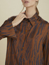 Printed satin shirt image number 2