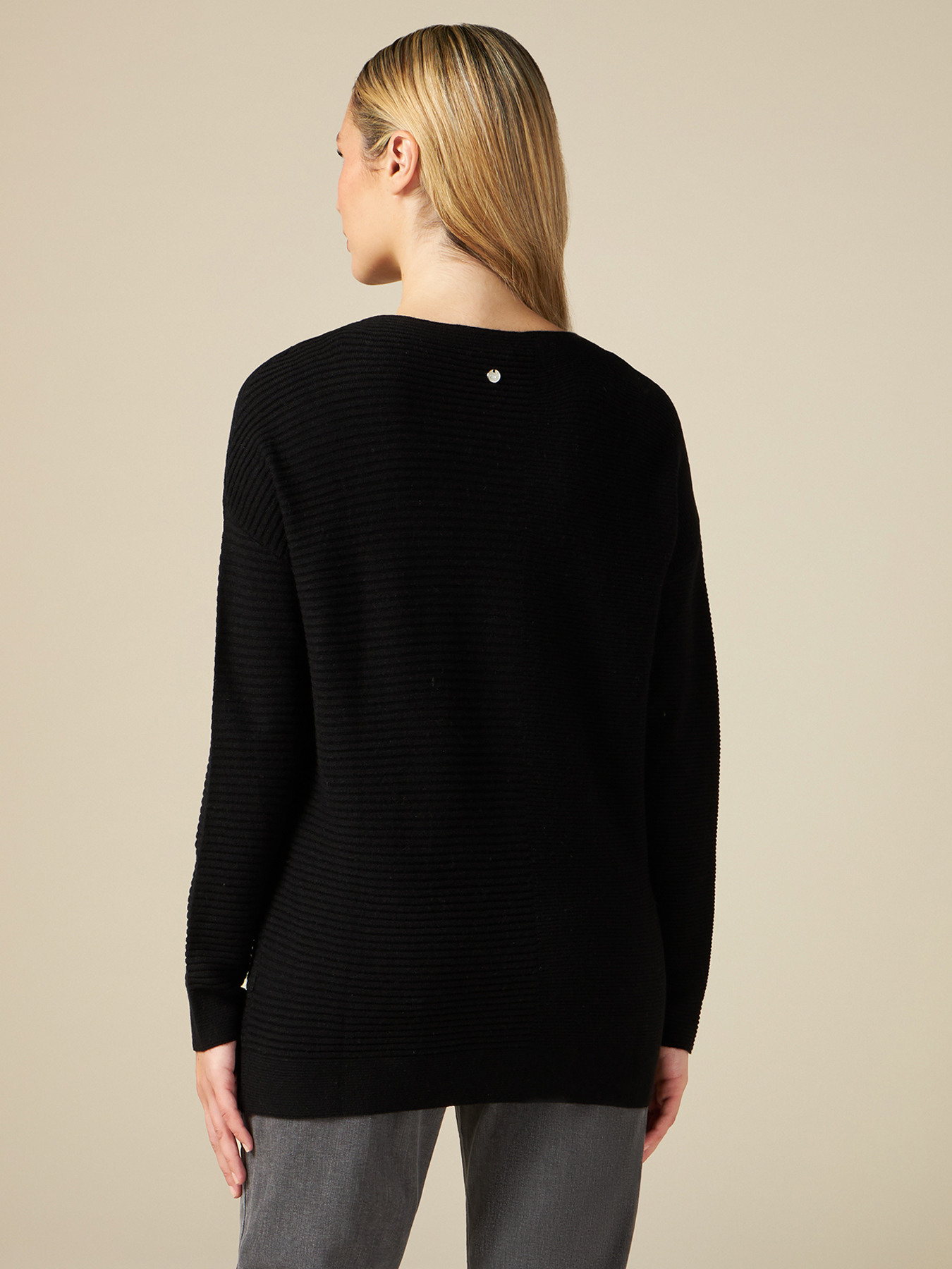 Gerippter Pullover mit Stehbundkragen aus Kaschmirgemisch image number 1