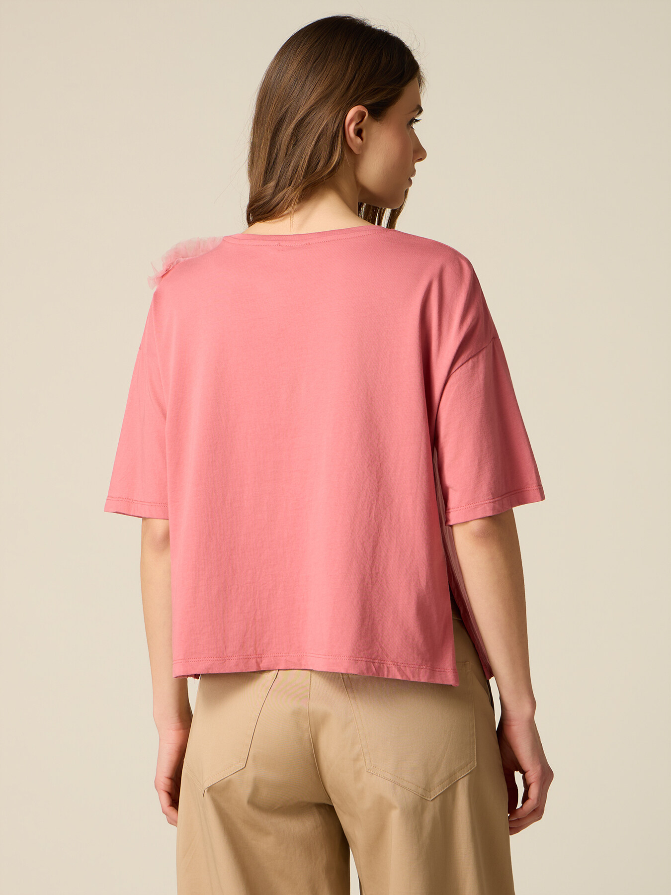 T-shirt con applicazione in tulle image number 1
