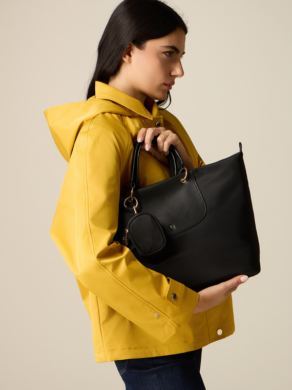 Shopper aus Nylon mit Fronttasche