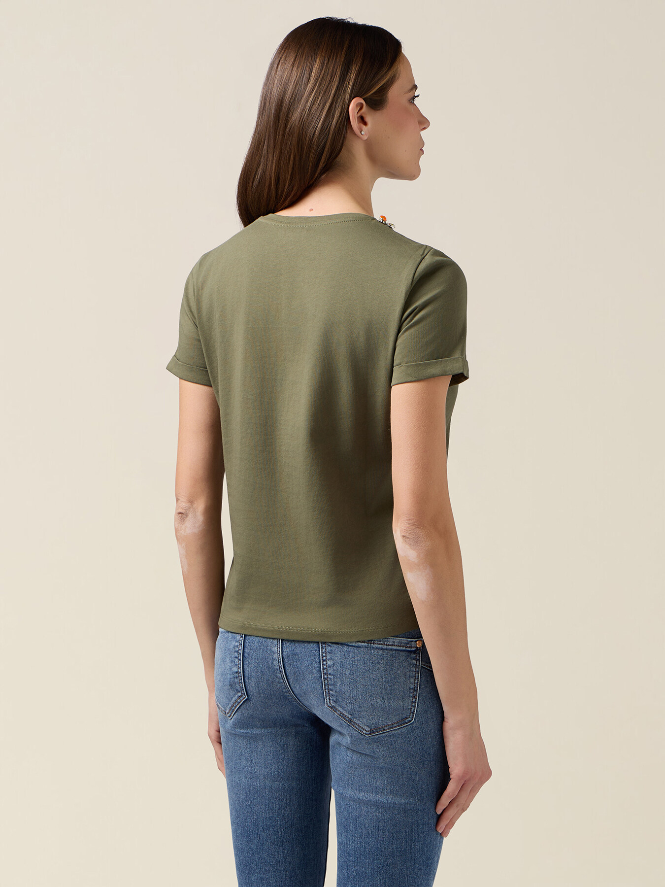 T-shirt in cotone con applicazioni gioiello image number 1