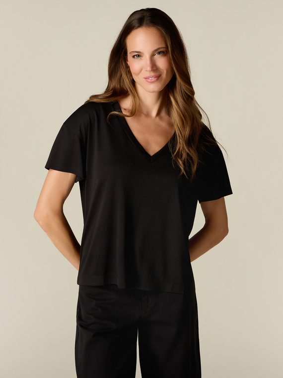 Modal blend V-neck T-shirt