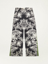 Weich fallende Hose aus gemustertem Satin image number 4