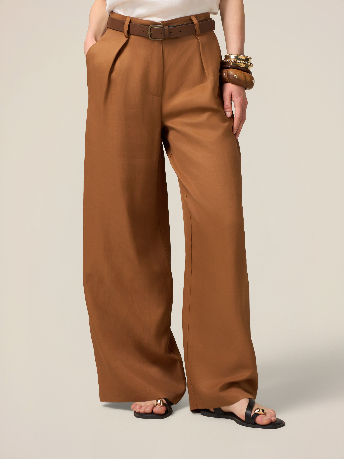 Pantalones palazzo mezcla de lino image number 3