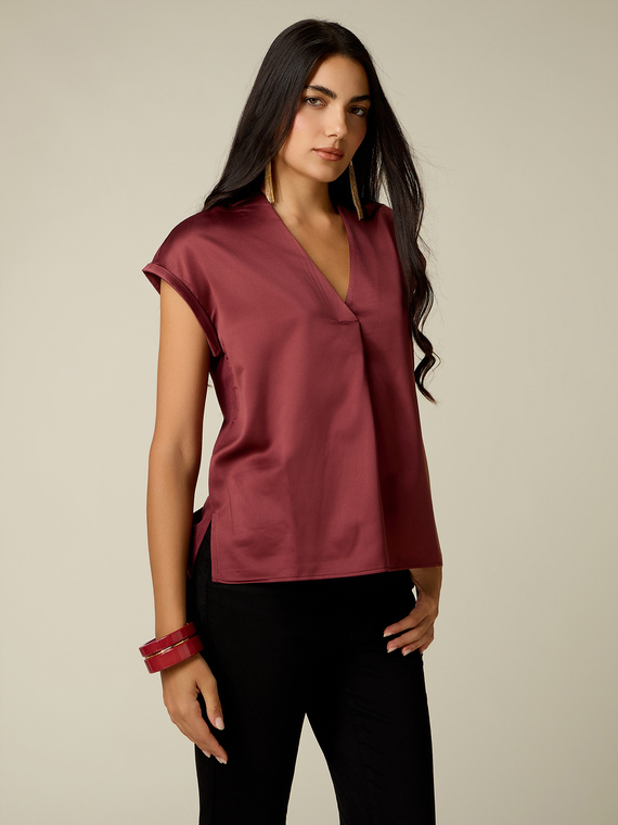 T-shirt bimaterica scollo a V