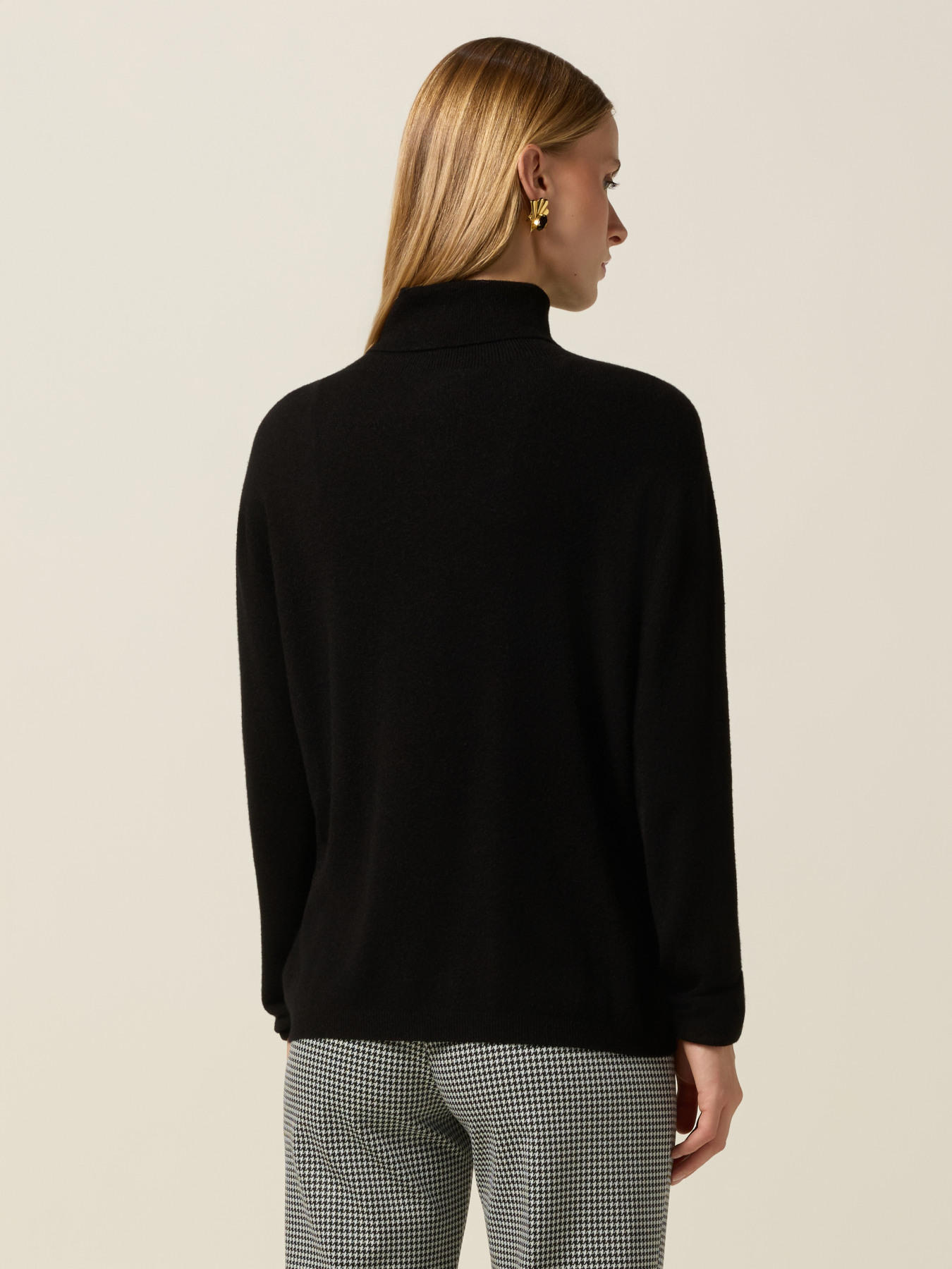 Fine knit viscose blend turtleneck sweater image number 1