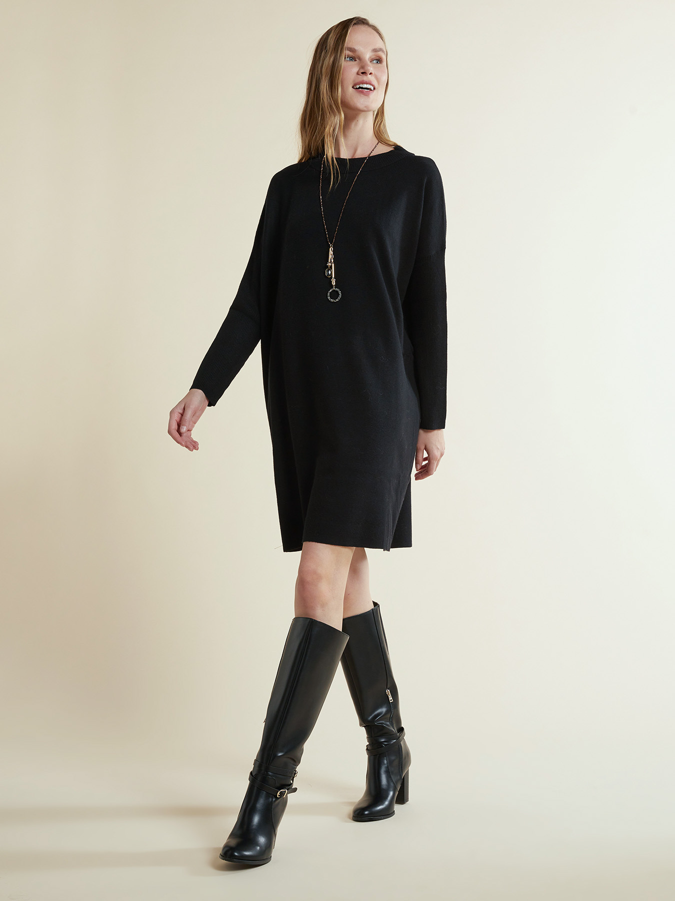 Oversize-Strickkleid image number 0