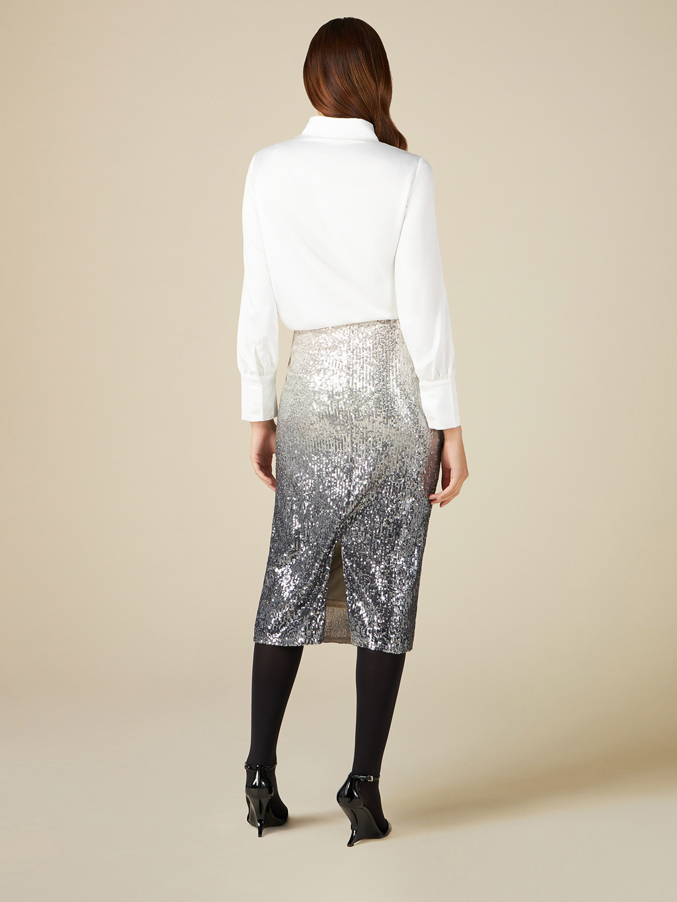 Jupe droite en paillettes estomp&eacute;es image number 1