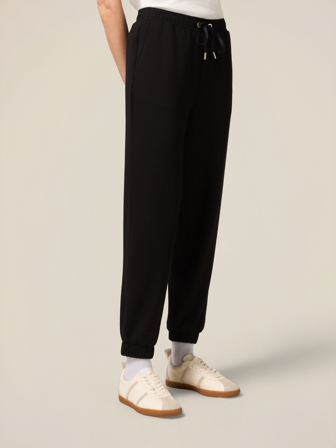 Jogging en jersey doux au toucher image number 3