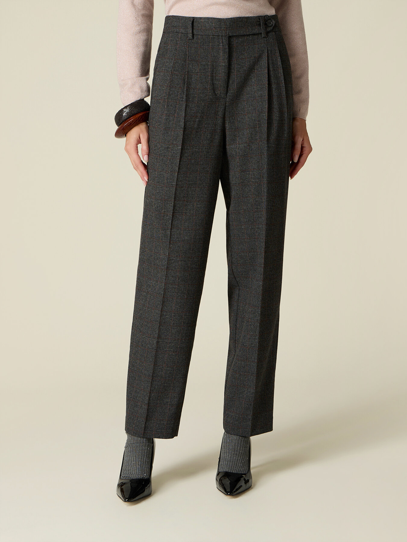 Pantaloni carrot principe di galles image number 4