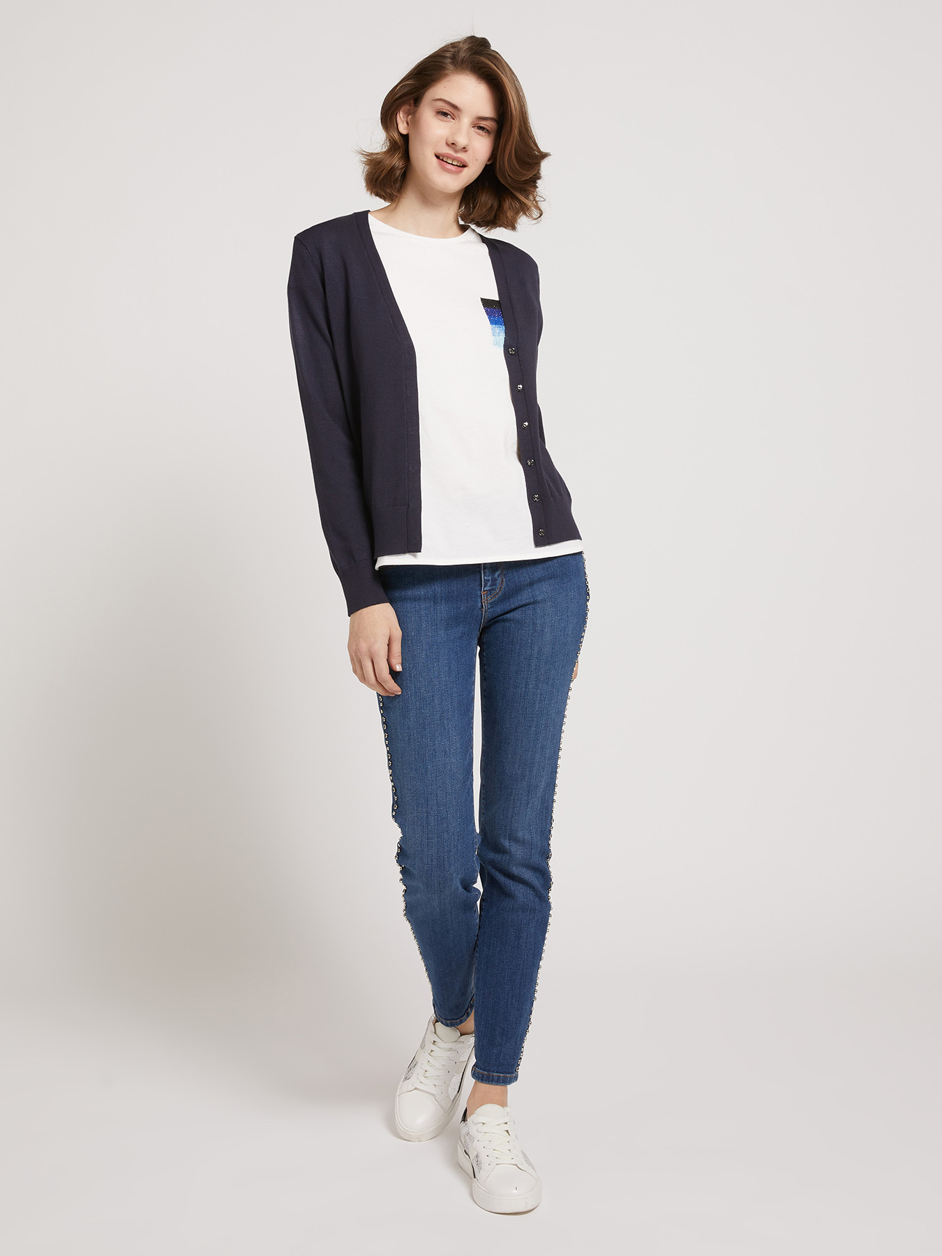 Soft viscose cardigan image number 2