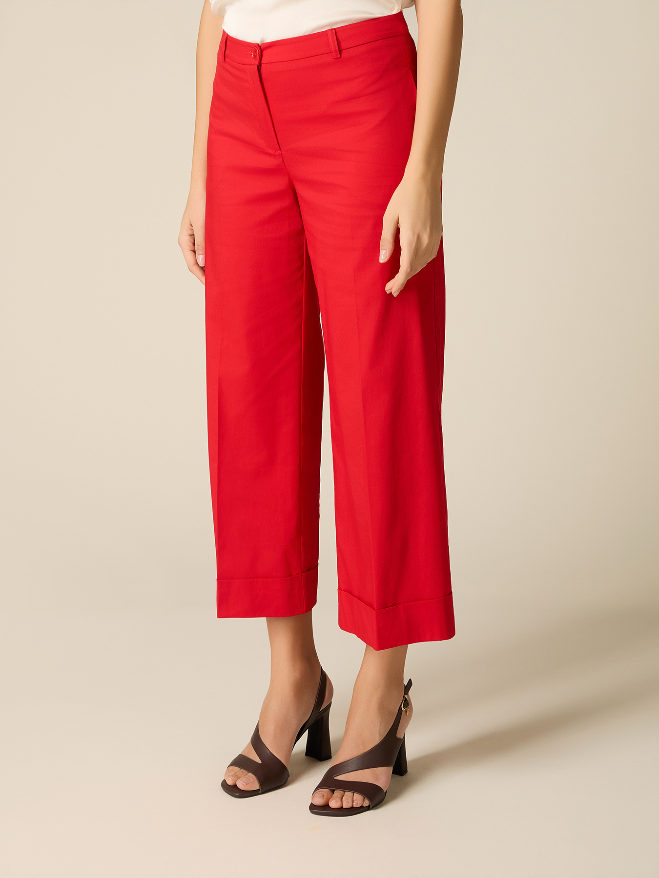 Pantalon court en m&eacute;lange de coton image number 3
