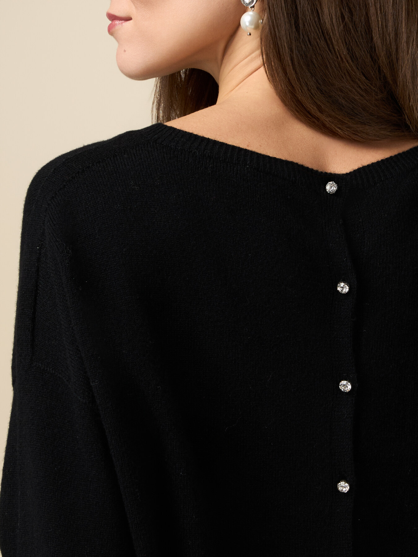 Pure wool sweater with buttons at the back image number 2