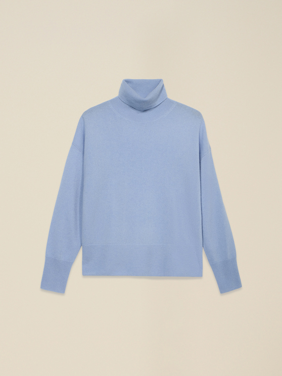 Pure cashmere turtleneck