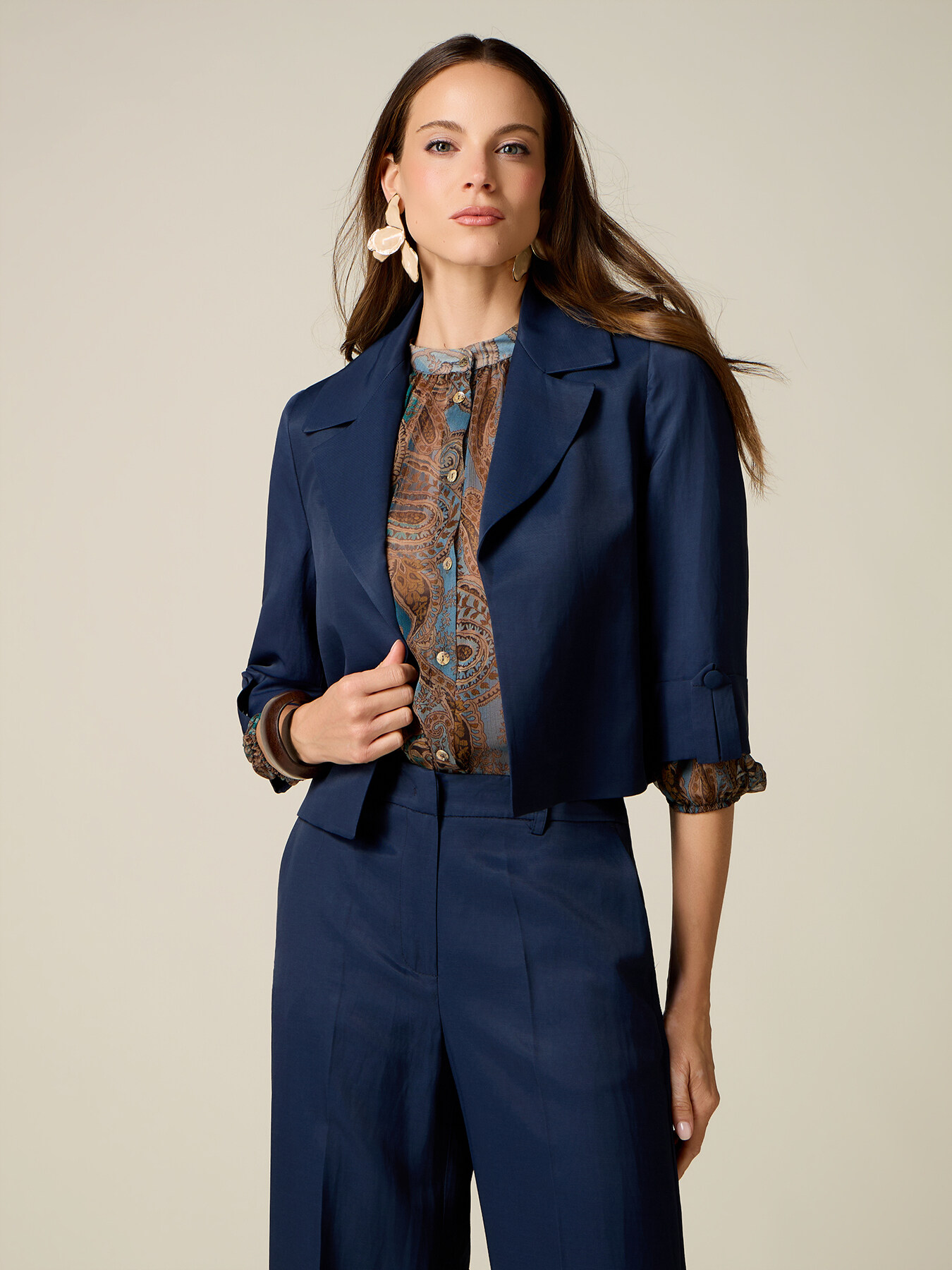 Cropped linen blend blazer image number 0