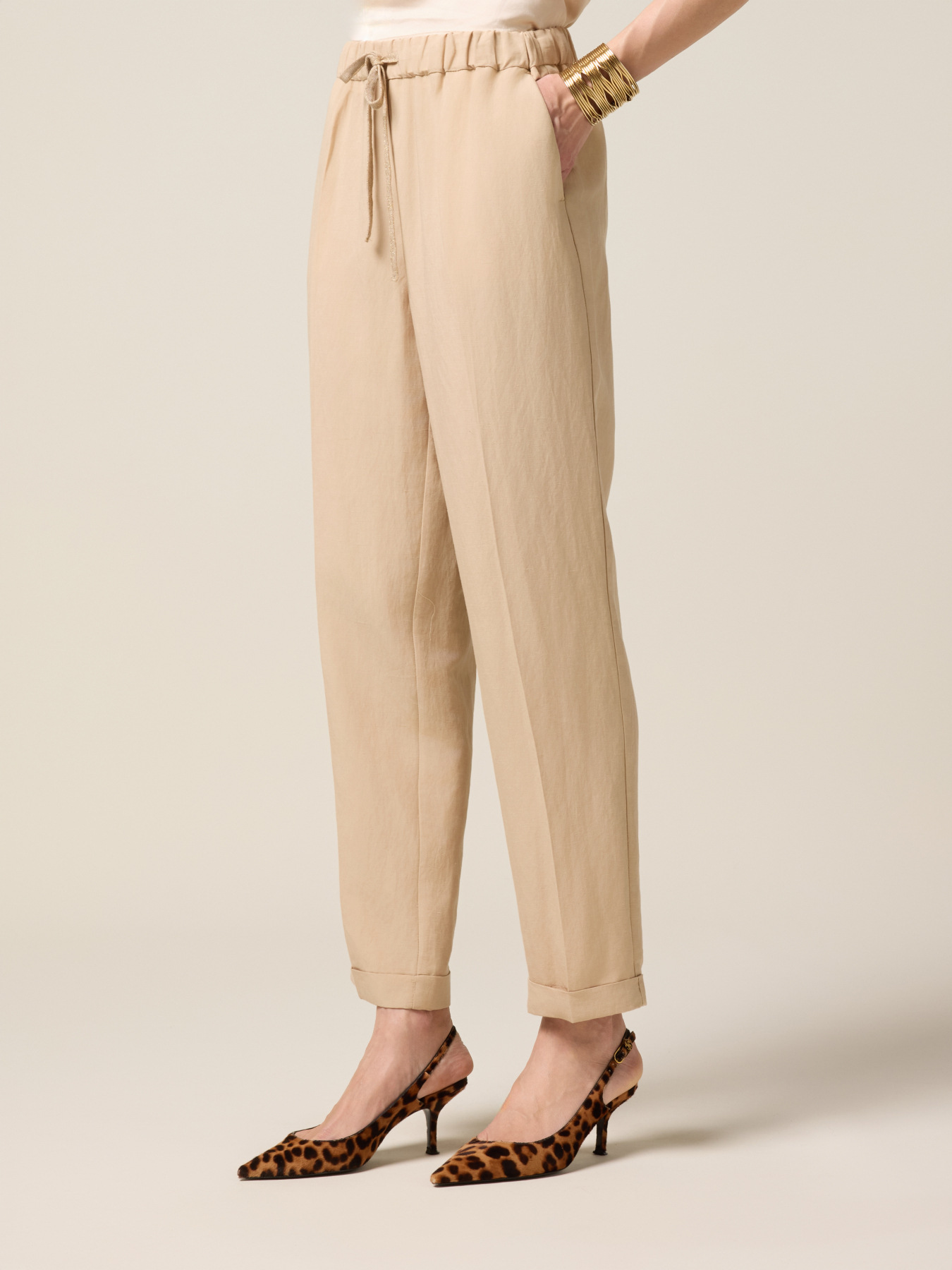 Linen blend chinos image number 3