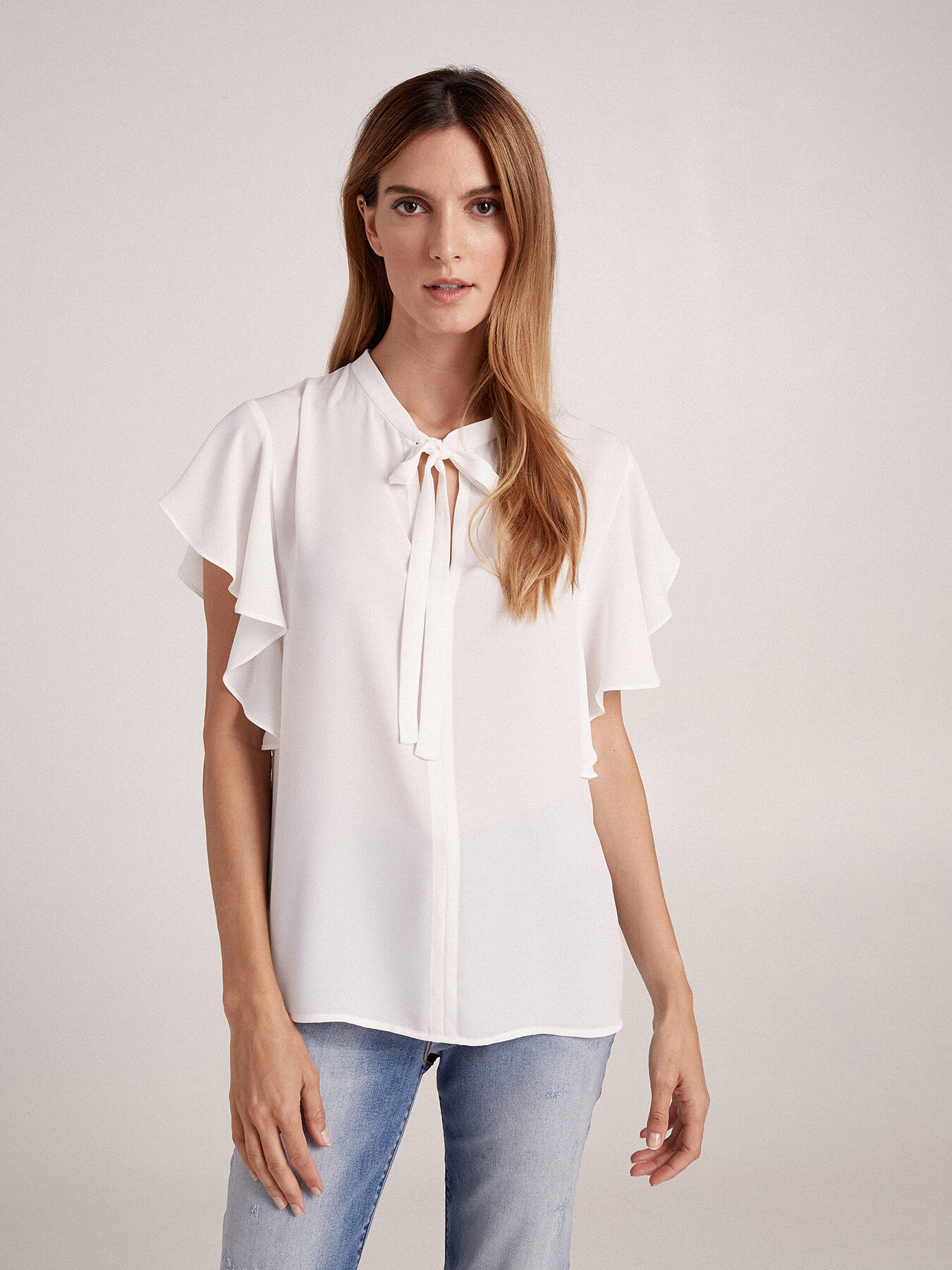 Bluse mit Volant image number 1