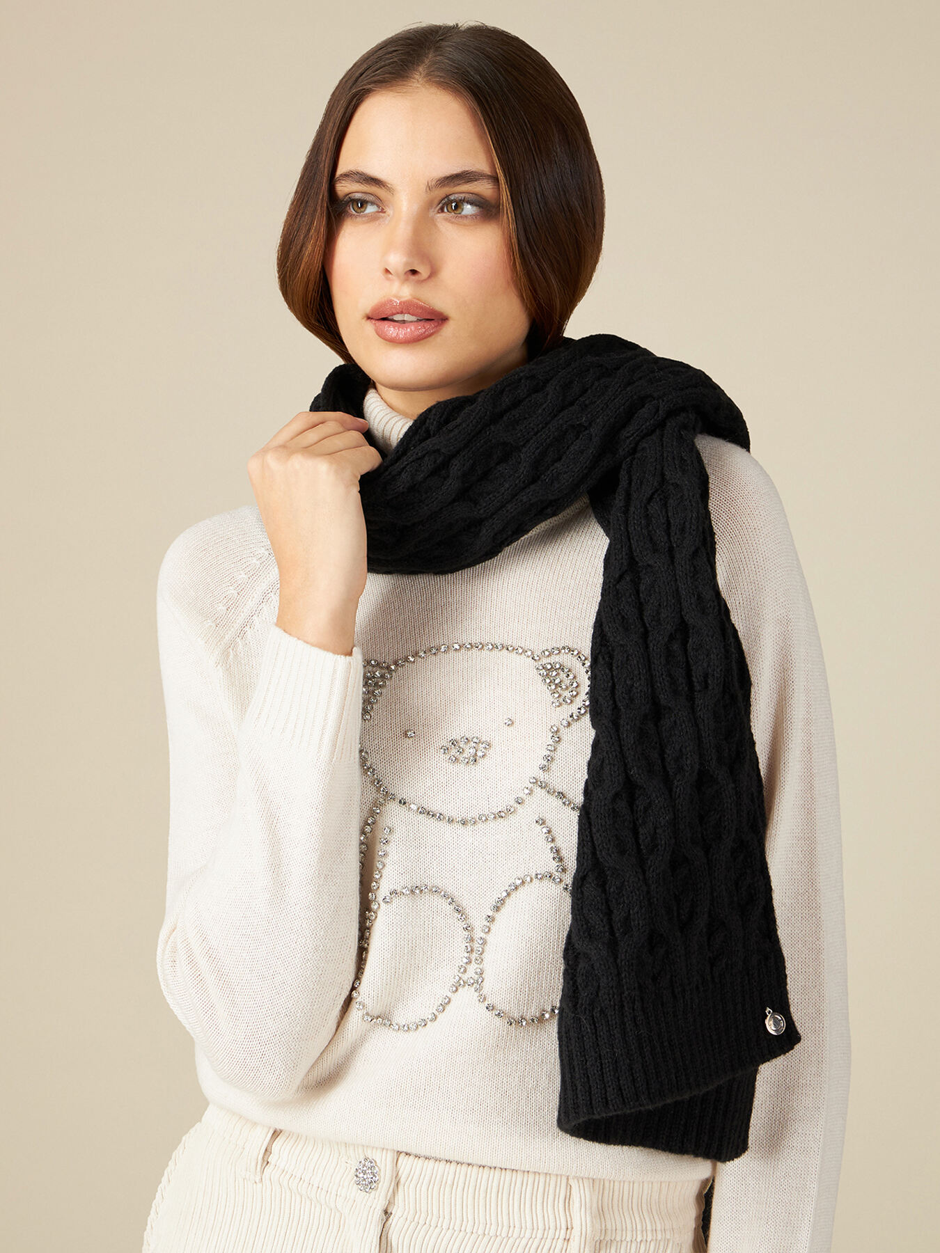 &Eacute;charpe &agrave; torsades image number 0